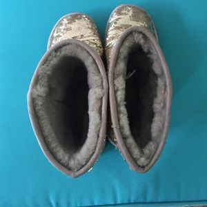 Silver Sequined Short Ugg Boots
