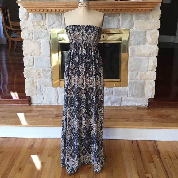 Beautifully printed maxi dress M/L WORN ONCE