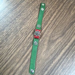 Handmade in Austria Edelweiss leather bracelet