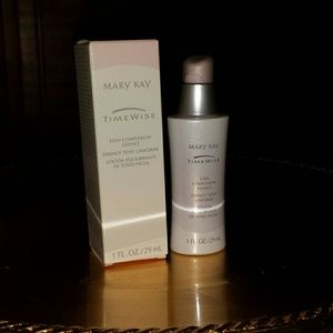 MK Timewise Even Complexion