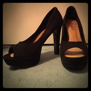 Candie's Black Heels