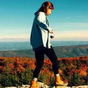 Meet your Posher, Lia