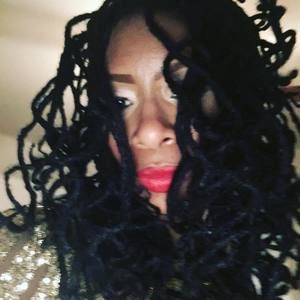 Meet your Posher, Nataki