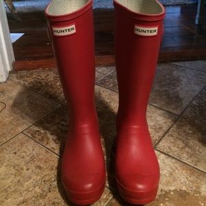 6 1/2 hunter rain boots
