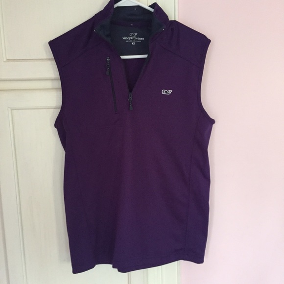 XS vineyard vines golf vest