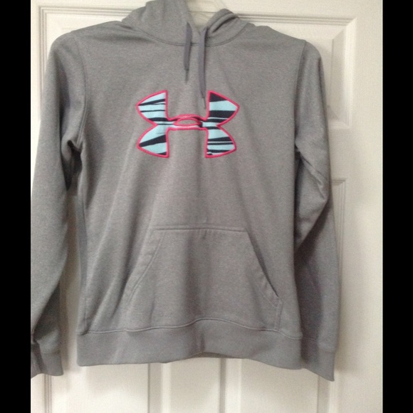 Under Armour hoodie, women's Med