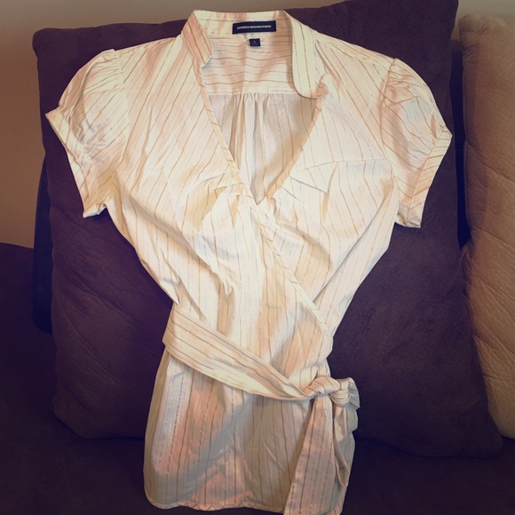Express Short sleeve wrap around shirt
