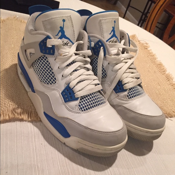 Military blue 4s