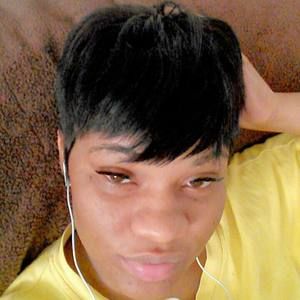 Meet your Posher, Shanika