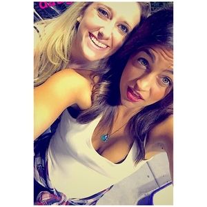 Meet your Posher, Briana