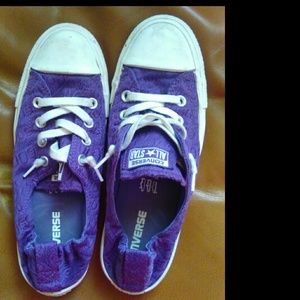 Convers purple 9