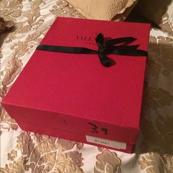 Valentino Booties - never worn! Size 39 - Picture 3 of 4