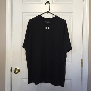 Men's Under Amour Short Sleeve T-shirt. Heat Gear.