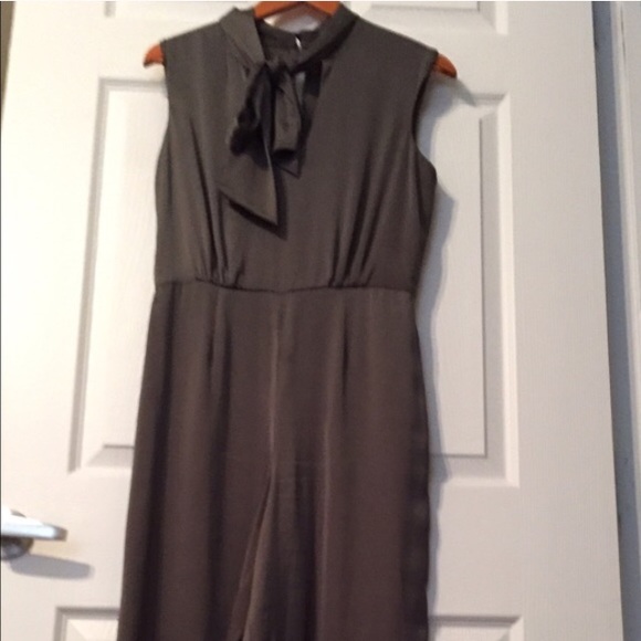 BCBG MaxAzria - Picture 3 of 4