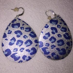 Leopard print fashion earrings