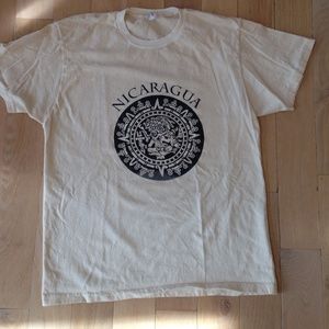 Nicaragua pattern t-shirt.