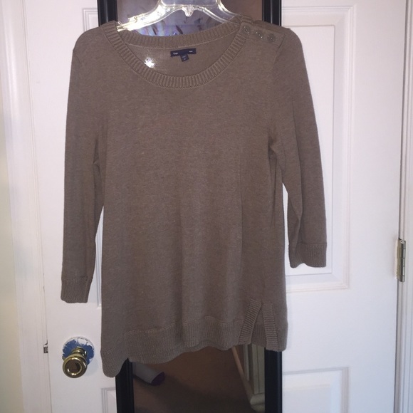 Tan Sweater - Picture 1 of 2