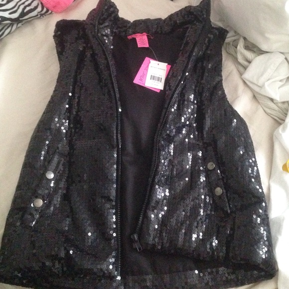 Black glitter vest