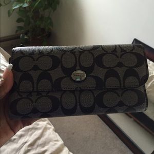 Large Coach Checkbook wallet