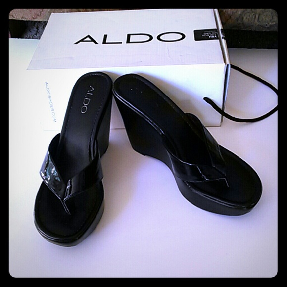 ALDO wedges/sandals
