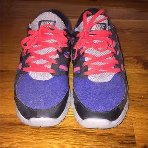 Nike fusion sneakers! Worn twice.