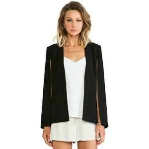 BB Dakota Bristol Capelet new with tags