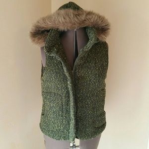 BB Dakota Green Hooded Vest