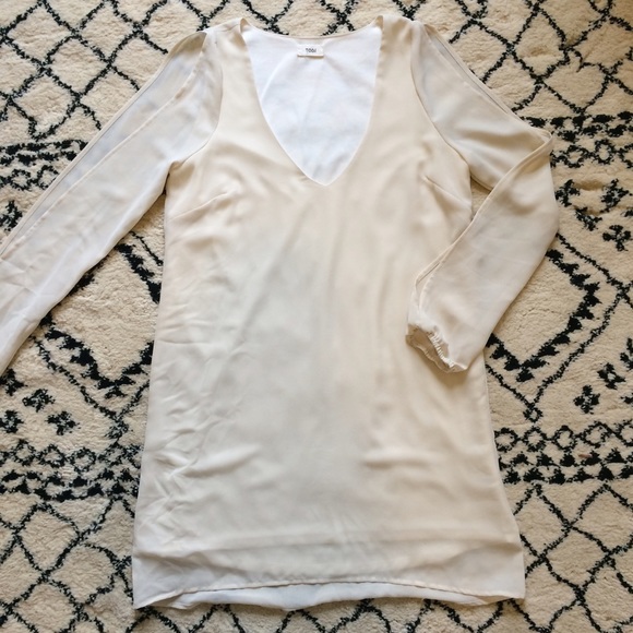 ✨reduced✨Tobi open sleeve dress