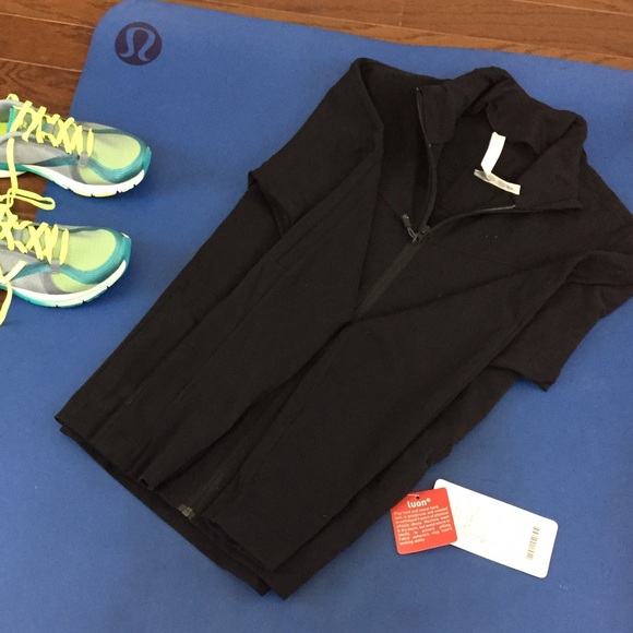 Lululemon On The Move Jacket