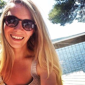 Meet your Posher, Meredith