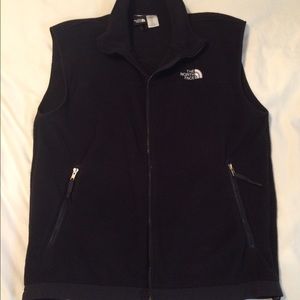 Men's North Face fleece vest