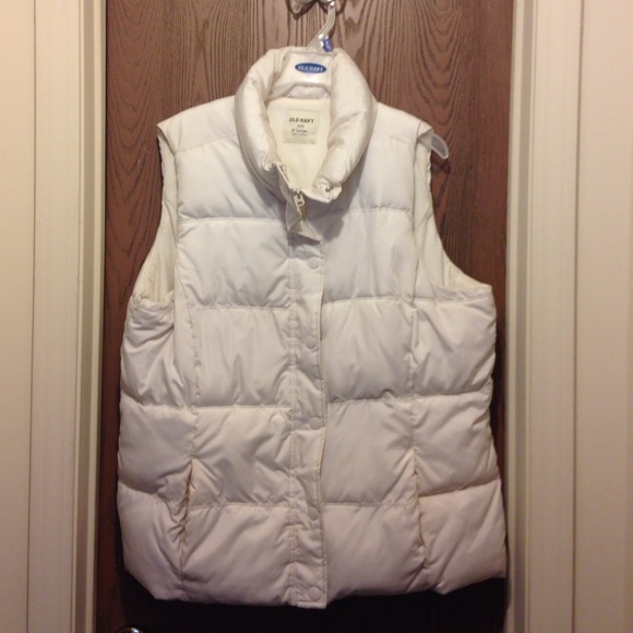 Old Navy Puff Vest