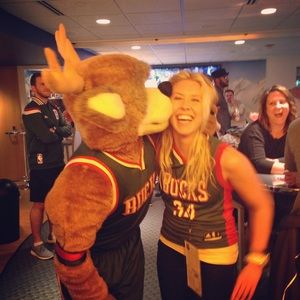 Meet your Posher, Alyssa