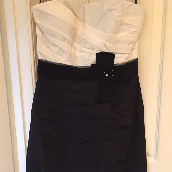 Max and Cleo black and white dress