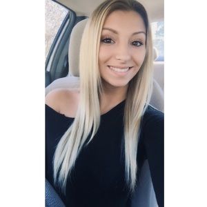 Meet your Posher, Chrissy