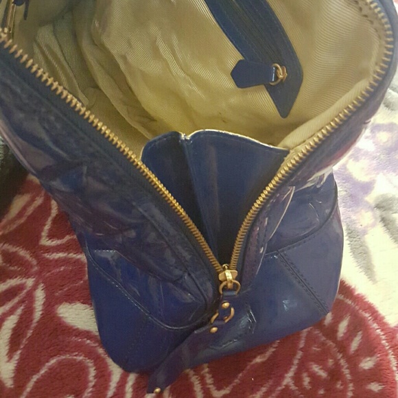 Purse - Picture 3 of 4