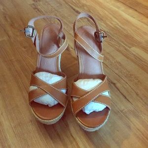 new, never worn Corso Cosmo wedges