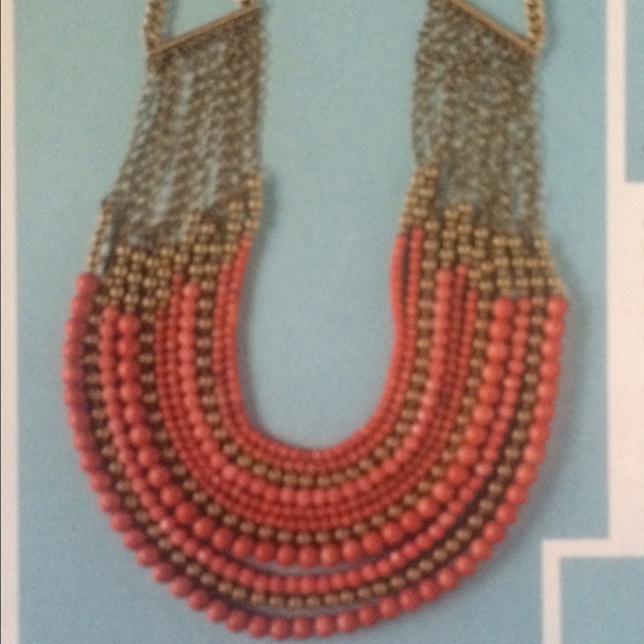 Stella and Dot Palomino necklace