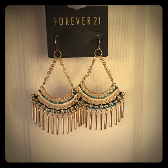 Forever 21 chandelier earings