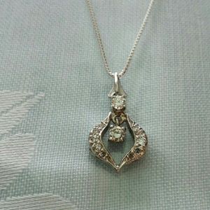 Beautiful Diamond necklace