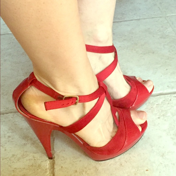 Red shoes from Kelly&Katie - Picture 1 of 1