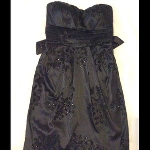 Size 3 holiday cocktail dress