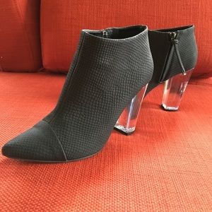 👢Nordstrom Tildon Fleeting Ankle Boots👢