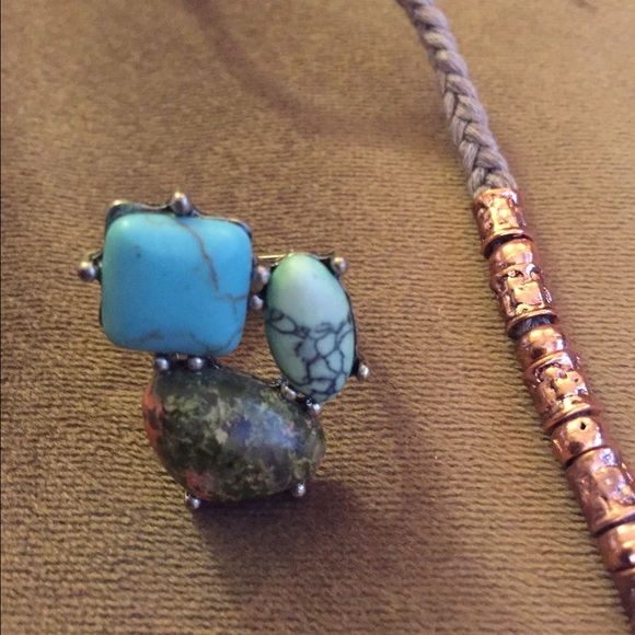 Free People 3-Stone Statement Ring - Picture 2 of 3