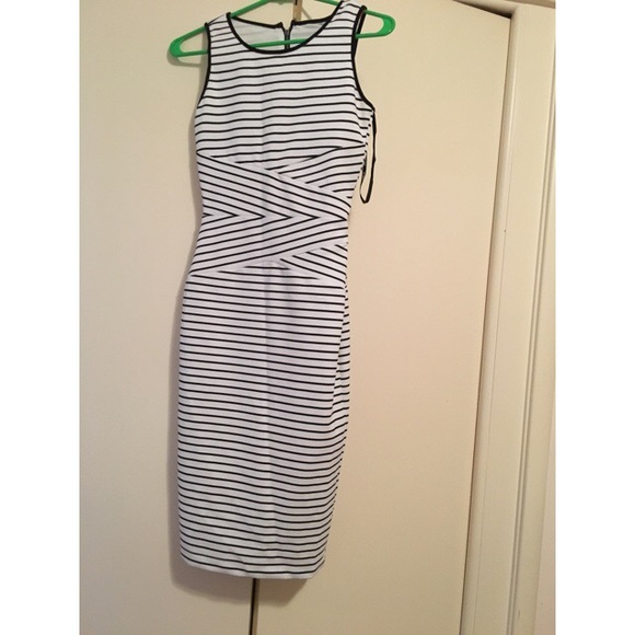 XOXO slim fit pencil dress