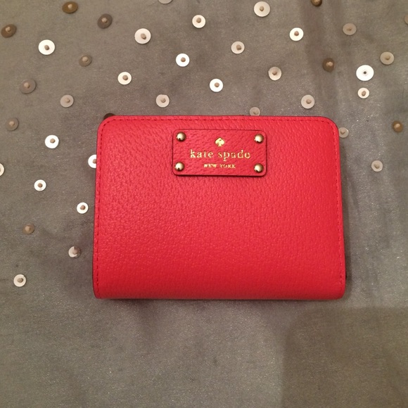 kate spade Handbags - Kate Spade Cara Wellesley