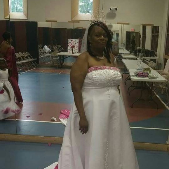 Meet your Posher, Kisha - Picture 1 of 1