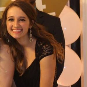 Meet your Posher, Abby