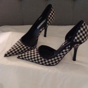 Charles David Houndstooth Heels  - NEW!
