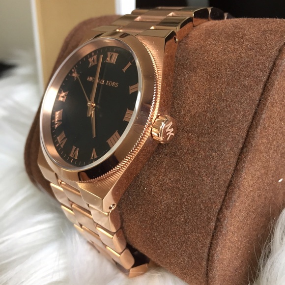 Michael Kors watch - Picture 3 of 3